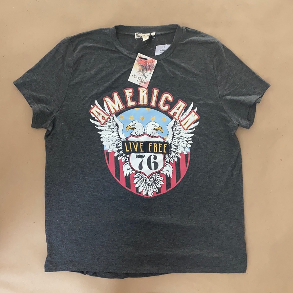 ABOUT A GIRL GRAPHIC TEE